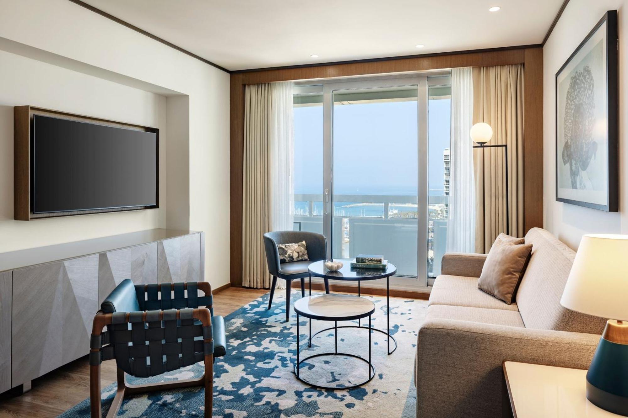 Sheraton Grand Hotel