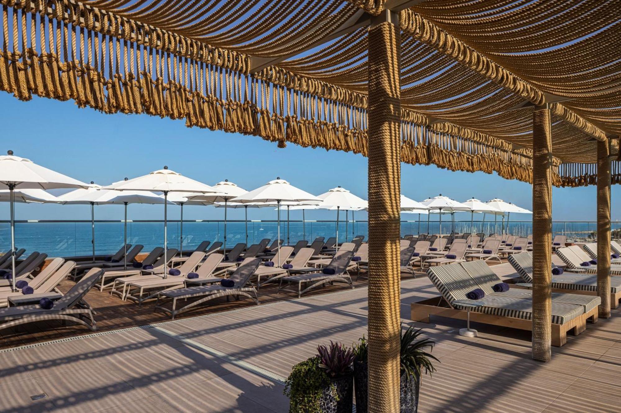 Sheraton Grand Hotel 5*